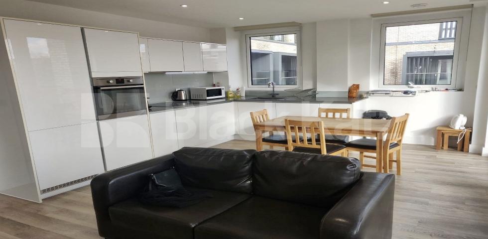 			UNDER OFFER , 1 Bedroom, 1 bath, 1 reception Penthouse			  Butler court. Hyde Lane, Battersea 